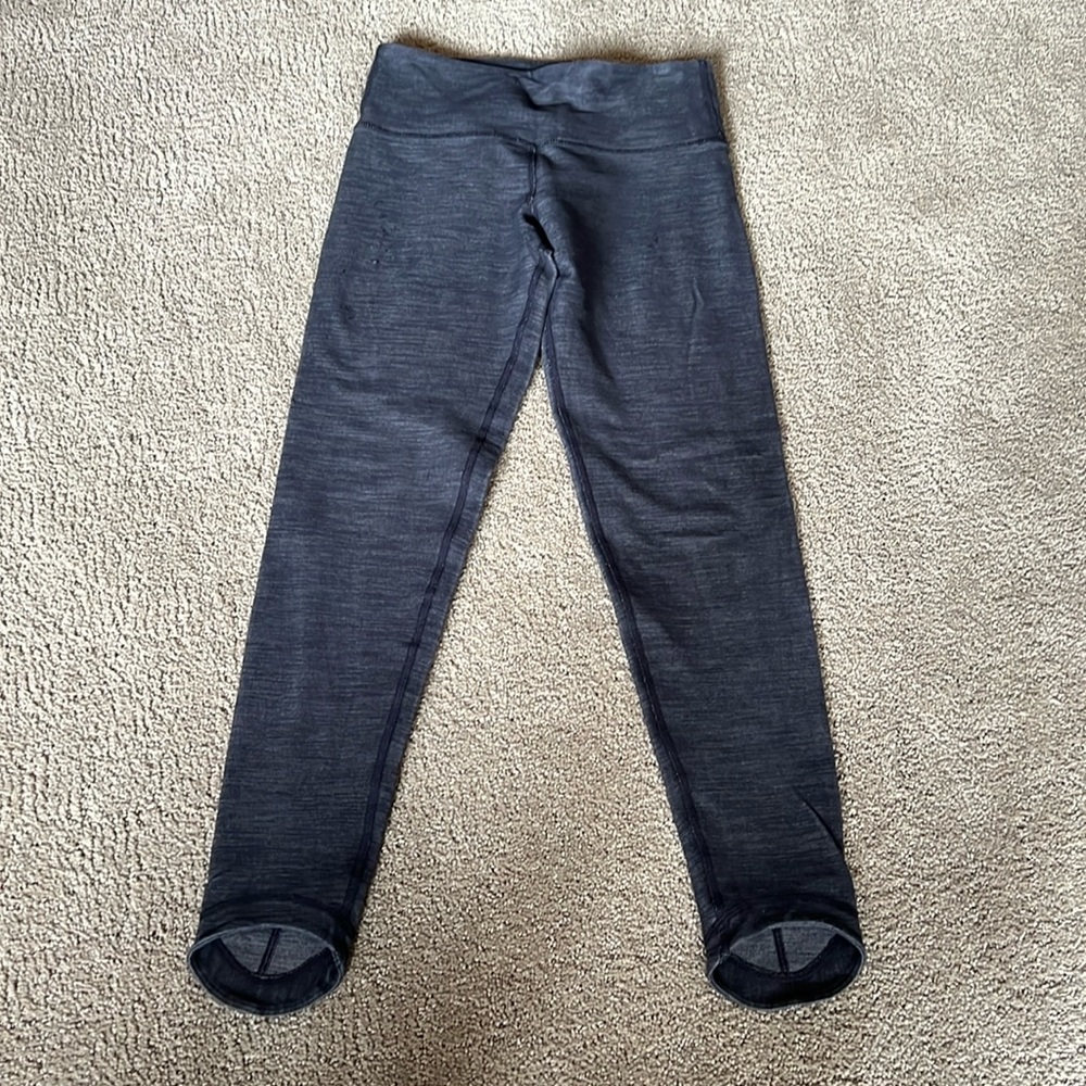Lululemon Athletica Slate Gray Legging size 2